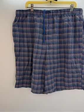 Basic Editions Navy and Light Blue Plaid Shorts